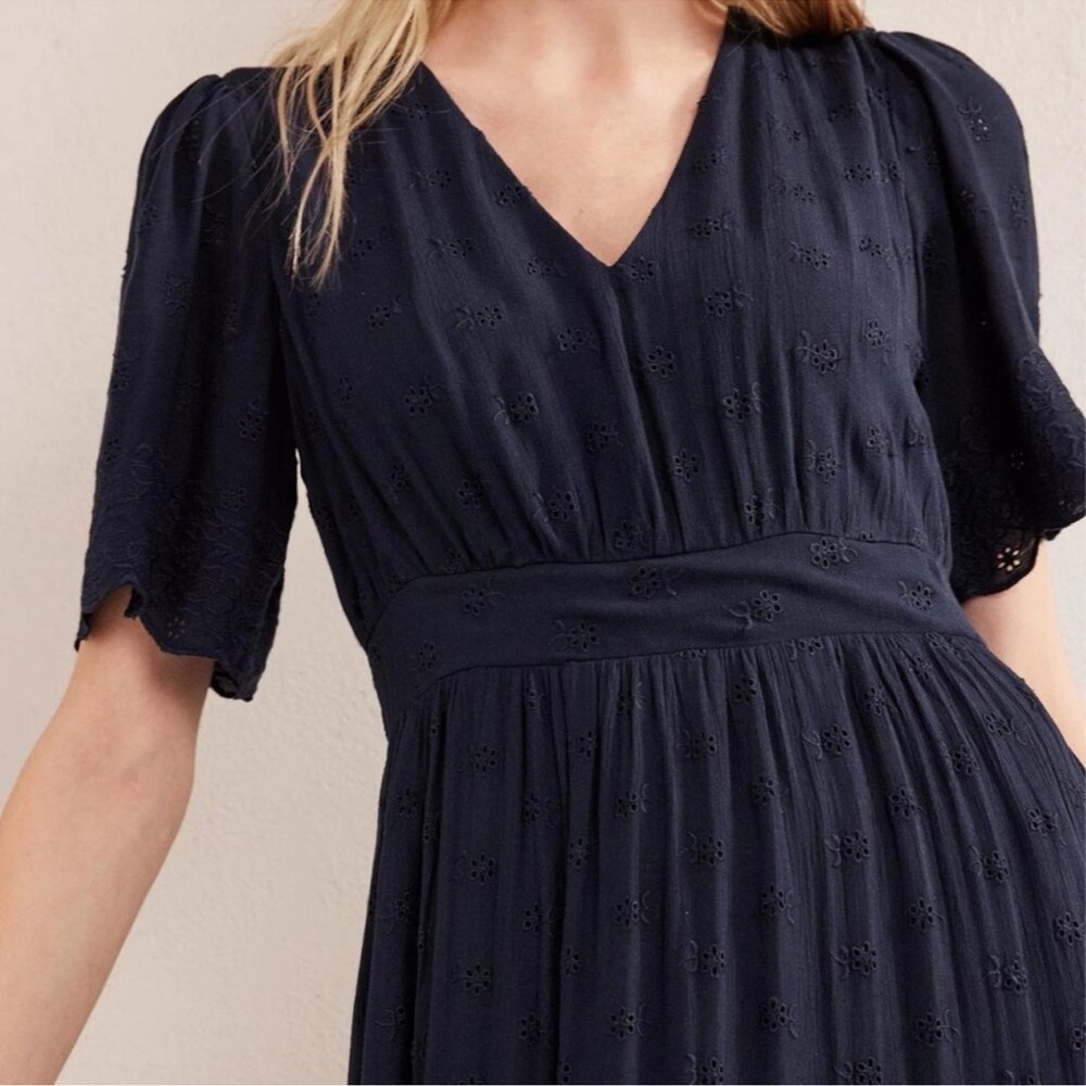 Boden Navy Lace Short Sleeve Maxi Dress Broderie Women’s Size 12 V Neck Long - Picture 8 of 16